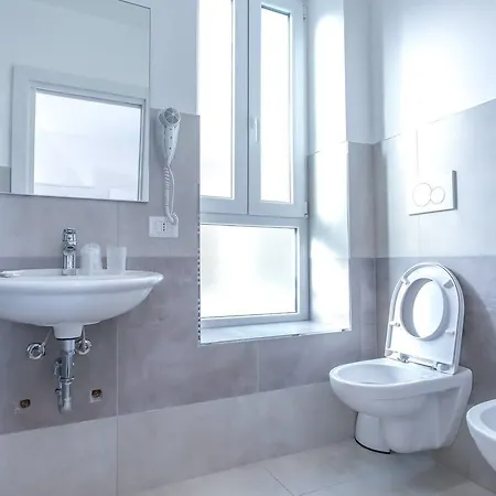 Tourist Meuble Ξενοδοχείο *