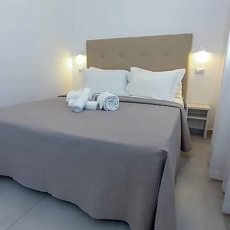 Hotel Tourist Meuble