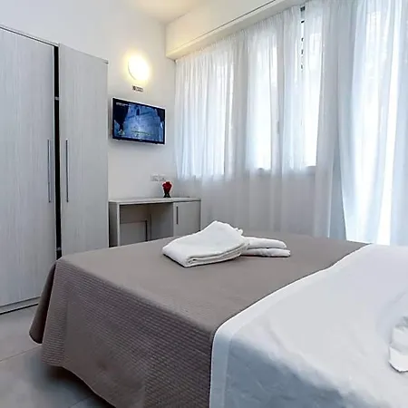 Tourist Meuble Hotel Rimini