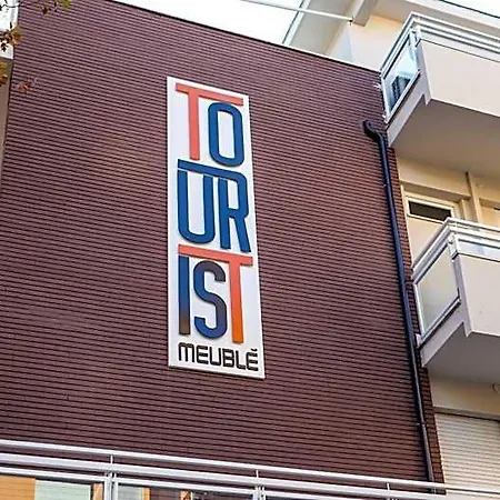 Hotel Tourist Meuble *