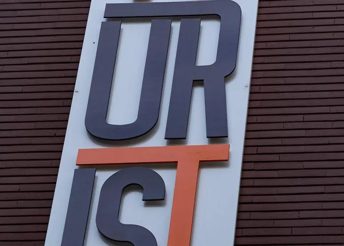 Tourist Meuble * Rimini